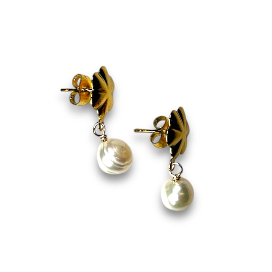 Pearl Petalled Studs