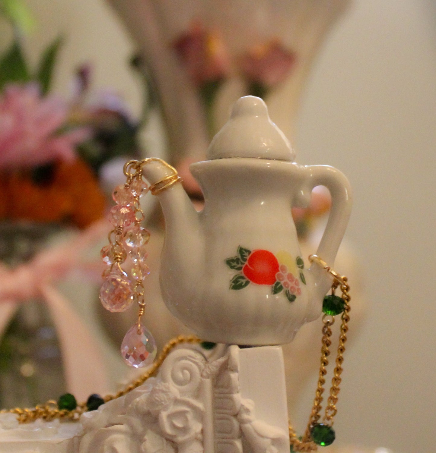 Fira Teapot Necklace
