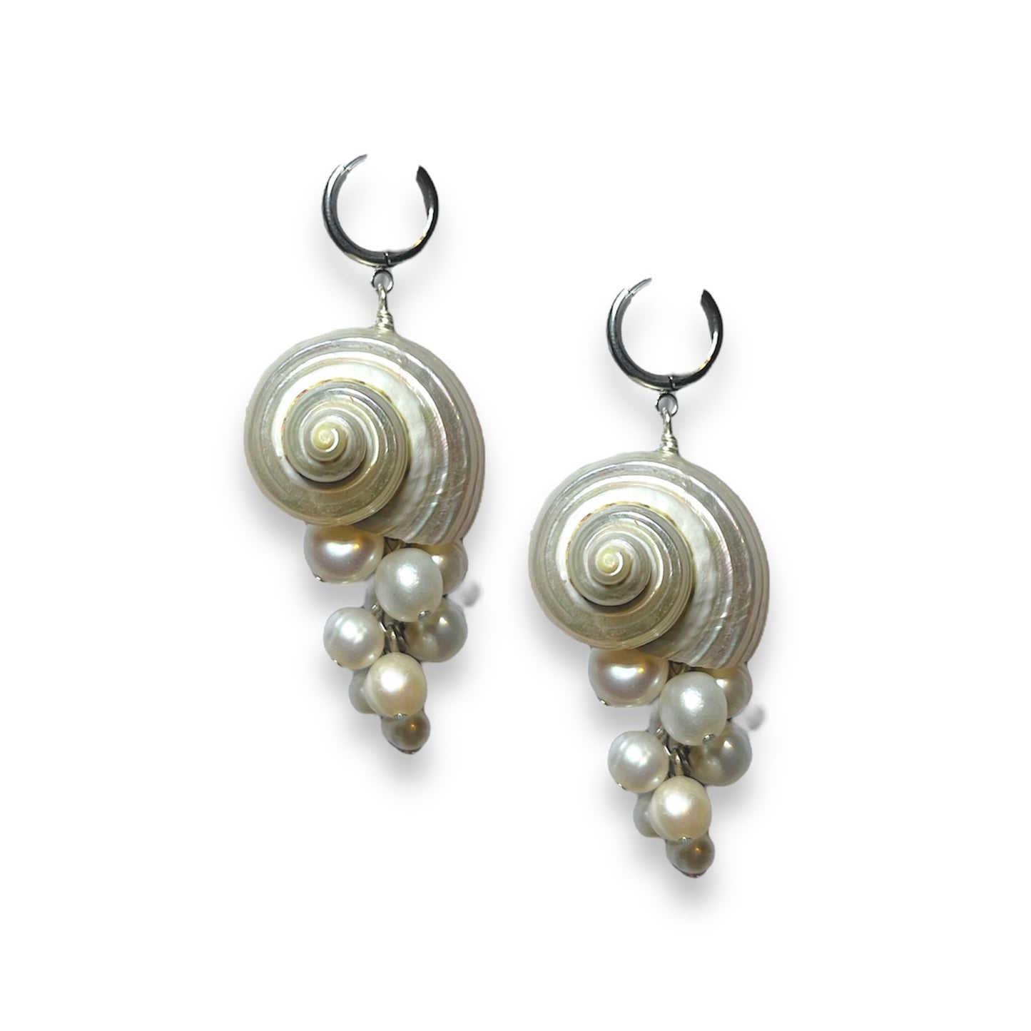 Nomura ShellyFish Earrings